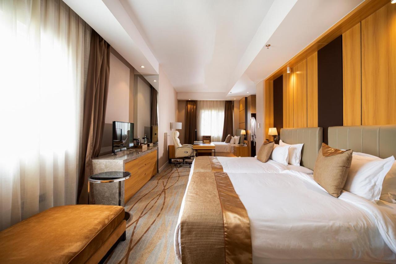 Hotel Diamond Prishtina Laplje Selo Luaran gambar Deluxe Room